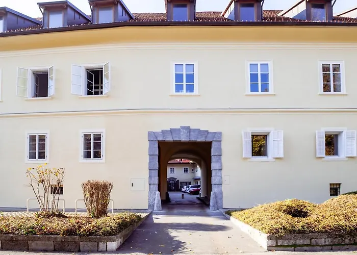 Apartment Living Vegova-with Parking