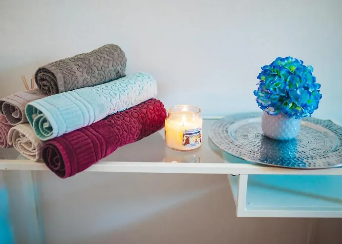 Apartment Living Vegova-with Parking *