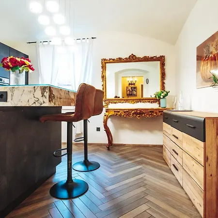 Living Vegova-with Parking